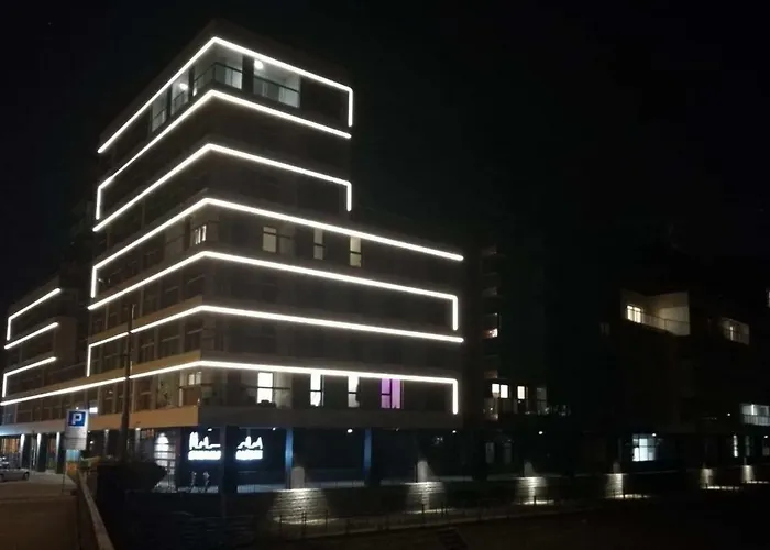 Z Widokiem Na Odre Bulwary Ksiazece * Wrocław